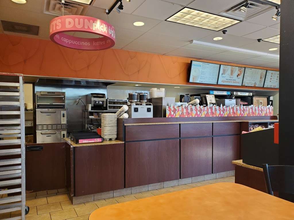 Dunkin | 1129 W Touhy Ave, Park Ridge, IL 60068, USA | Phone: (847) 720-4645