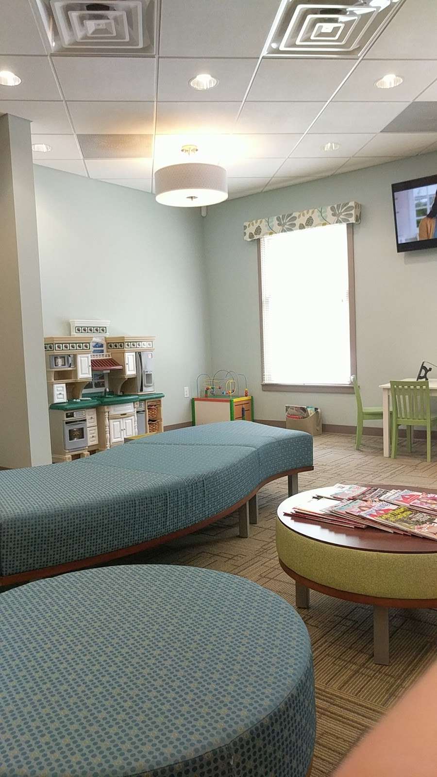 Childrens Dental Centre of York | 1399 S Queen St a, York, PA 17403, USA | Phone: (717) 741-0848