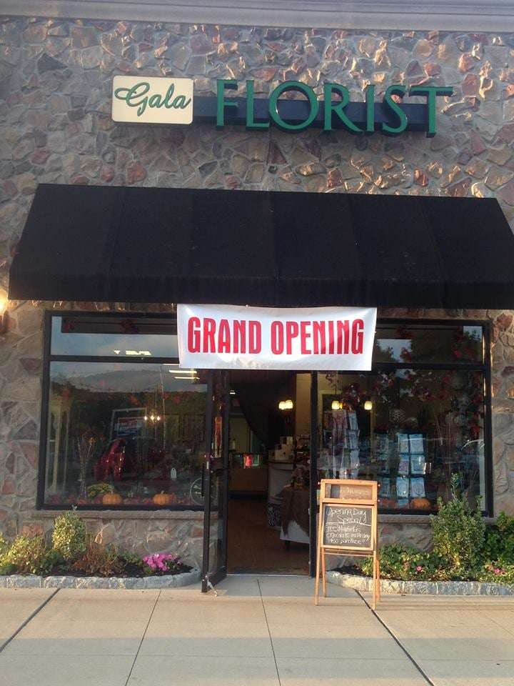 Gala Florist | 5 Bowling Green Pkwy #5, Lake Hopatcong, NJ 07849, USA | Phone: (973) 288-1847