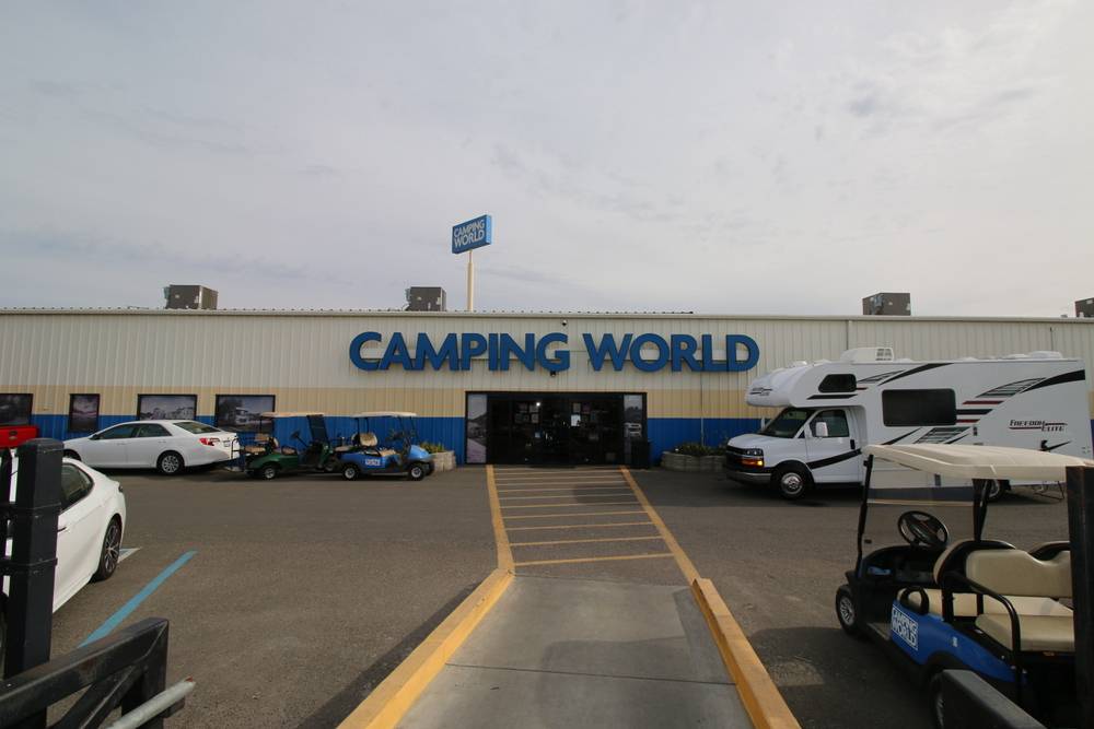 Camping World of Fresno | 3672 S Maple Ave, Fresno, CA 93725, USA | Phone: (866) 983-0515