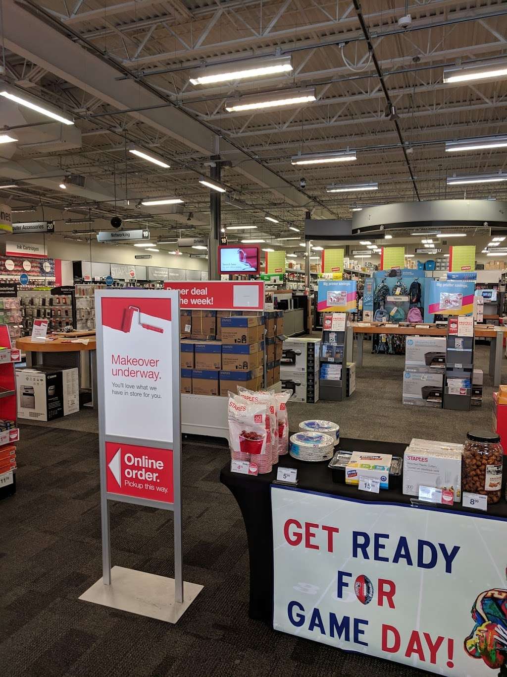 Staples | 252 Daniel Webster Hwy, Nashua, NH 03060, USA | Phone: (603) 897-6600