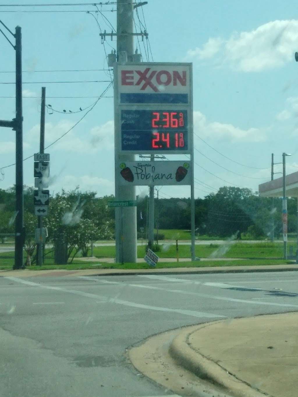 Exxon | 1701 E Washington Ave, Navasota, TX 77868 | Phone: (936) 825-7853