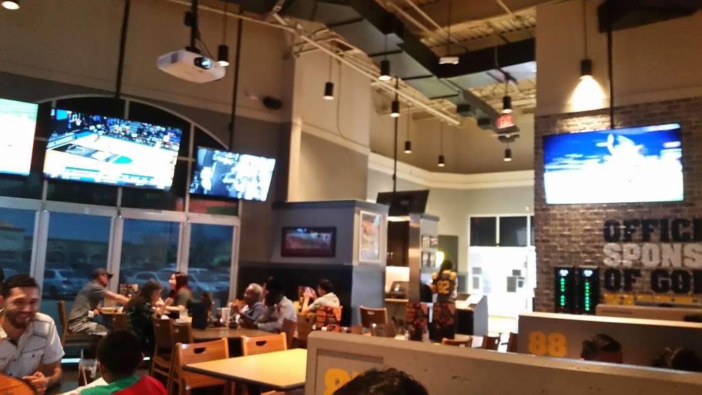 Buffalo Wild Wings | 17195 Tomball Pkwy, Houston, TX 77064, USA | Phone: (281) 955-7800