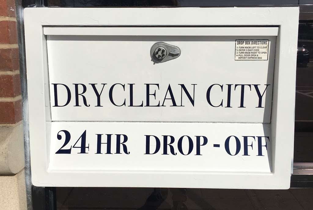 Dry Clean City | 1445 Los Rios Blvd #305, Plano, TX 75074, USA | Phone: (972) 424-3251