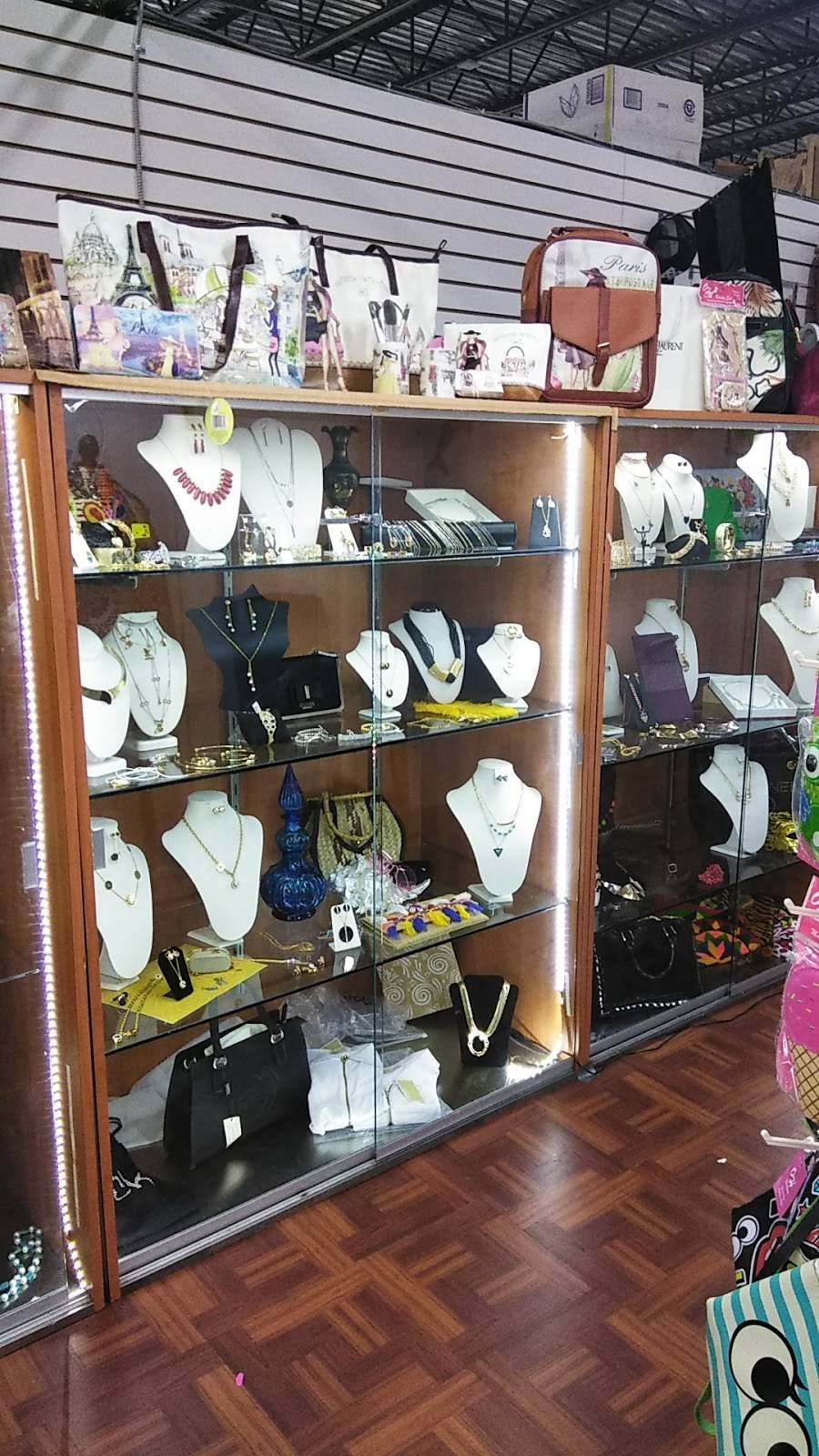 Cositas4u | 5811 W Irlo Bronson Memorial Hwy, Kissimmee, FL 34746, USA | Phone: (215) 939-4318