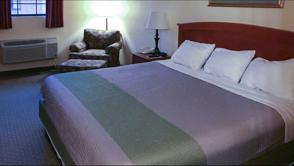 Motel 6 Bloomsburg PA | 6305 Columbia Blvd, Bloomsburg, PA 17815, USA | Phone: (570) 387-1776