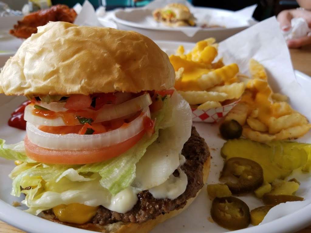 Burger Tex | 5610 Gessner Rd, Houston, TX 77041 | Phone: (713) 895-0991