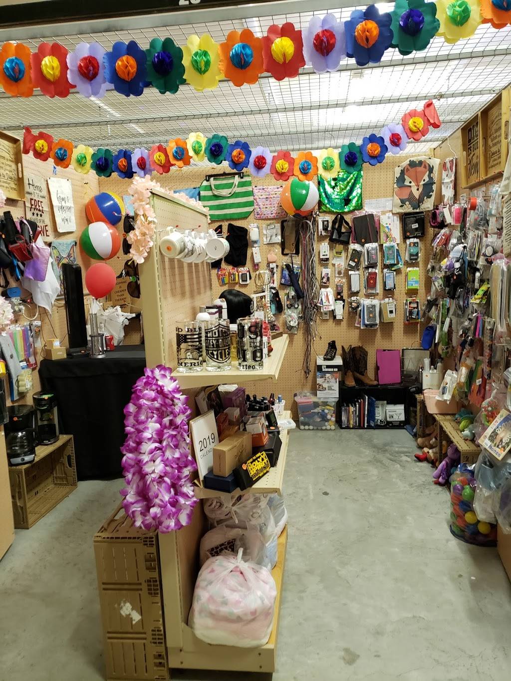 El Dorado Flea Market | 6552 TX-359, Laredo, TX 78043, United States | Phone: (956) 206-8780