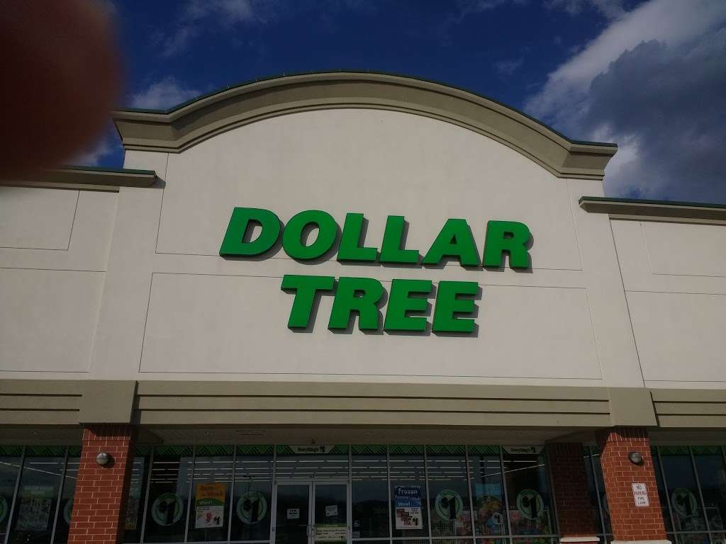 Dollar Tree | 45 Plaza Dr #2, Tamaqua, PA 18252 | Phone: (570) 668-3920