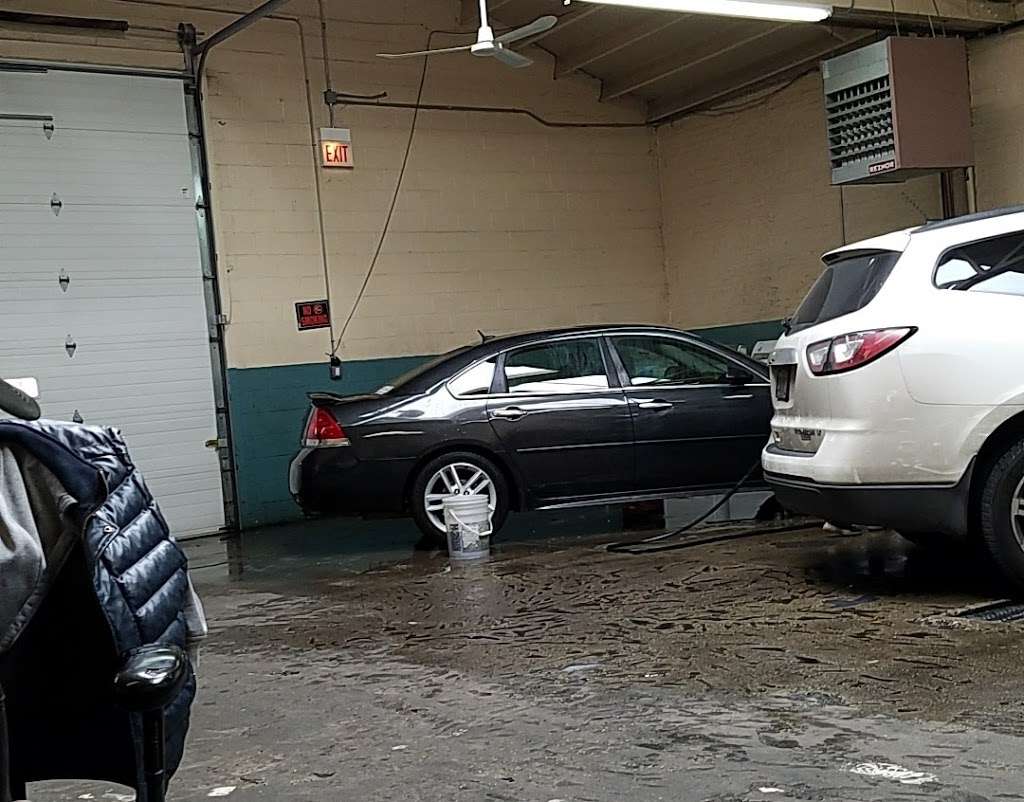 Mean Clean Hand Car Wash | 4209 W Lake St, Chicago, IL 60624, USA