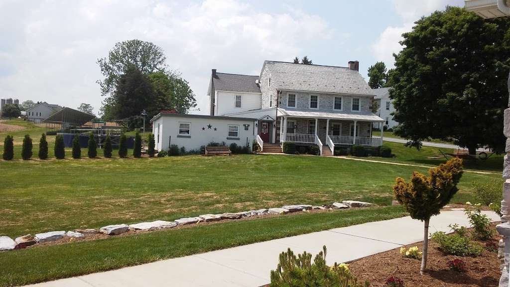 The Hertzog Homestead Bed & Breakfast | 470 W Metzler Rd, Ephrata, PA 17522, USA | Phone: (717) 201-4893