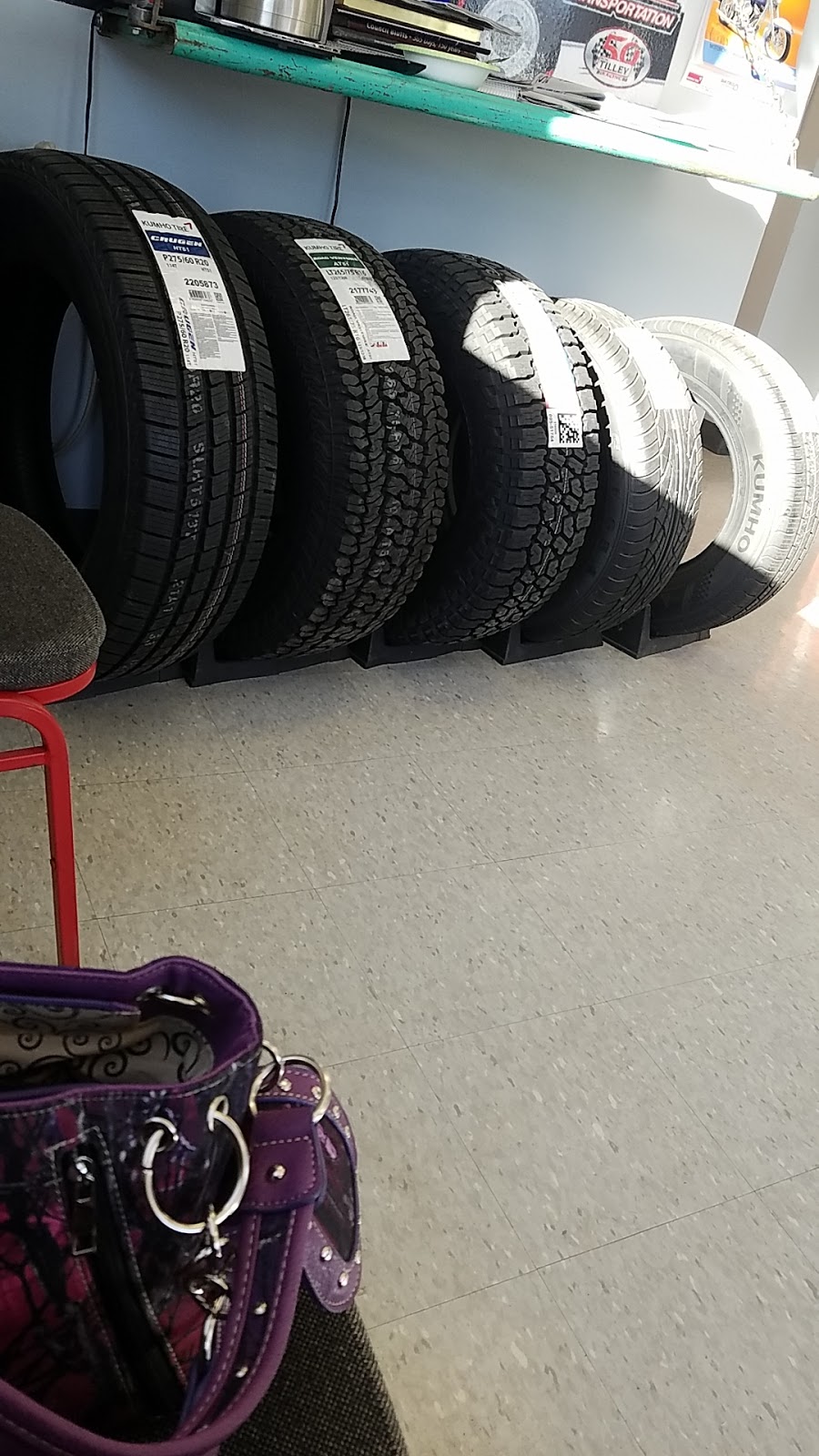 S & H New & Used Tires | 3908 Richland Dr, Council Bluffs, IA 51501, USA | Phone: (712) 366-2179