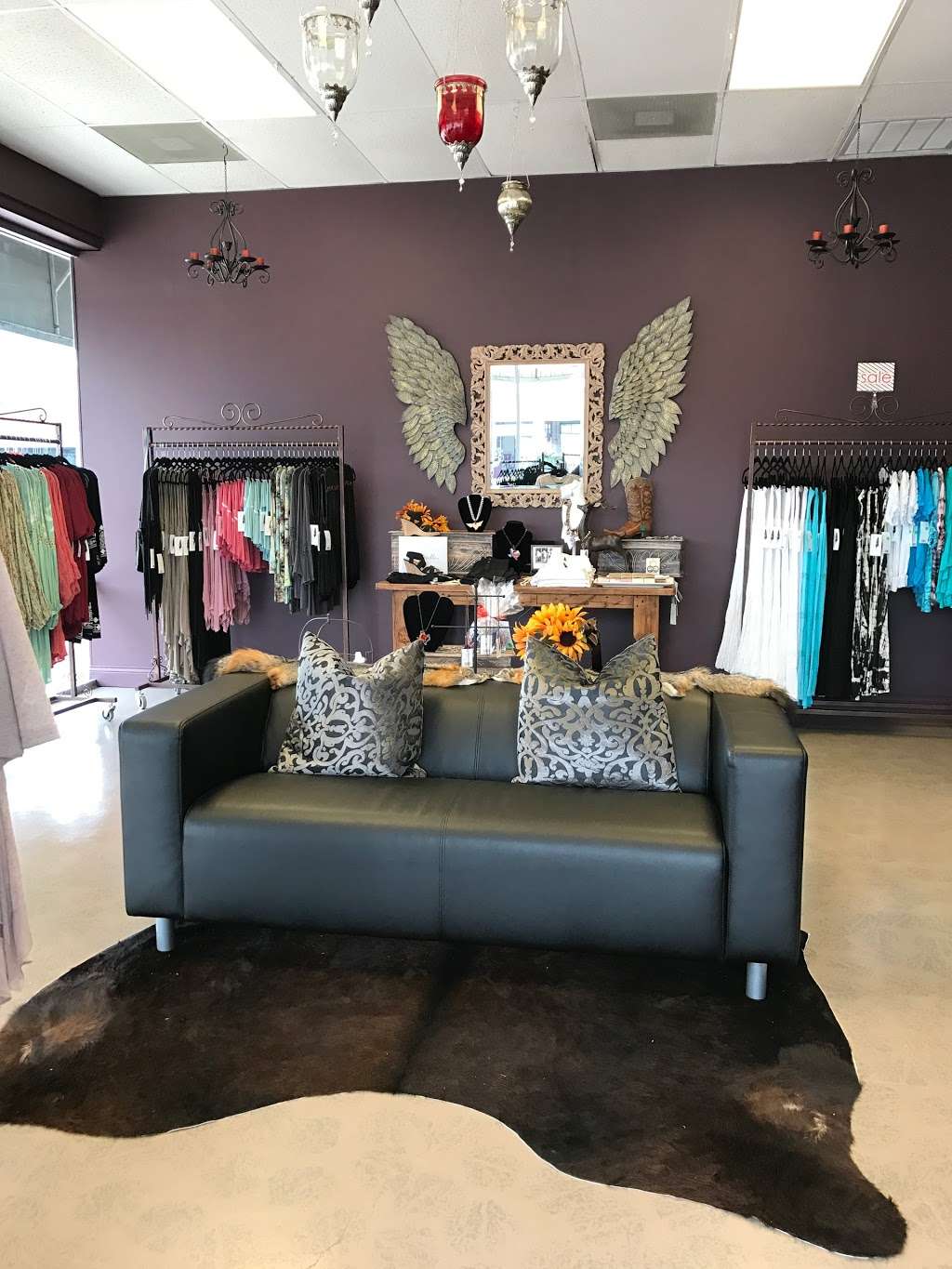 Rebel Rose Boutique | 1103 N Velasco St, Angleton, TX 77515, USA | Phone: (979) 308-4550