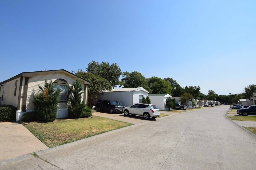 Northwood Manufactured Home Community | 402 TX-121, Lewisville, TX 75057, USA | Phone: (972) 436-2597