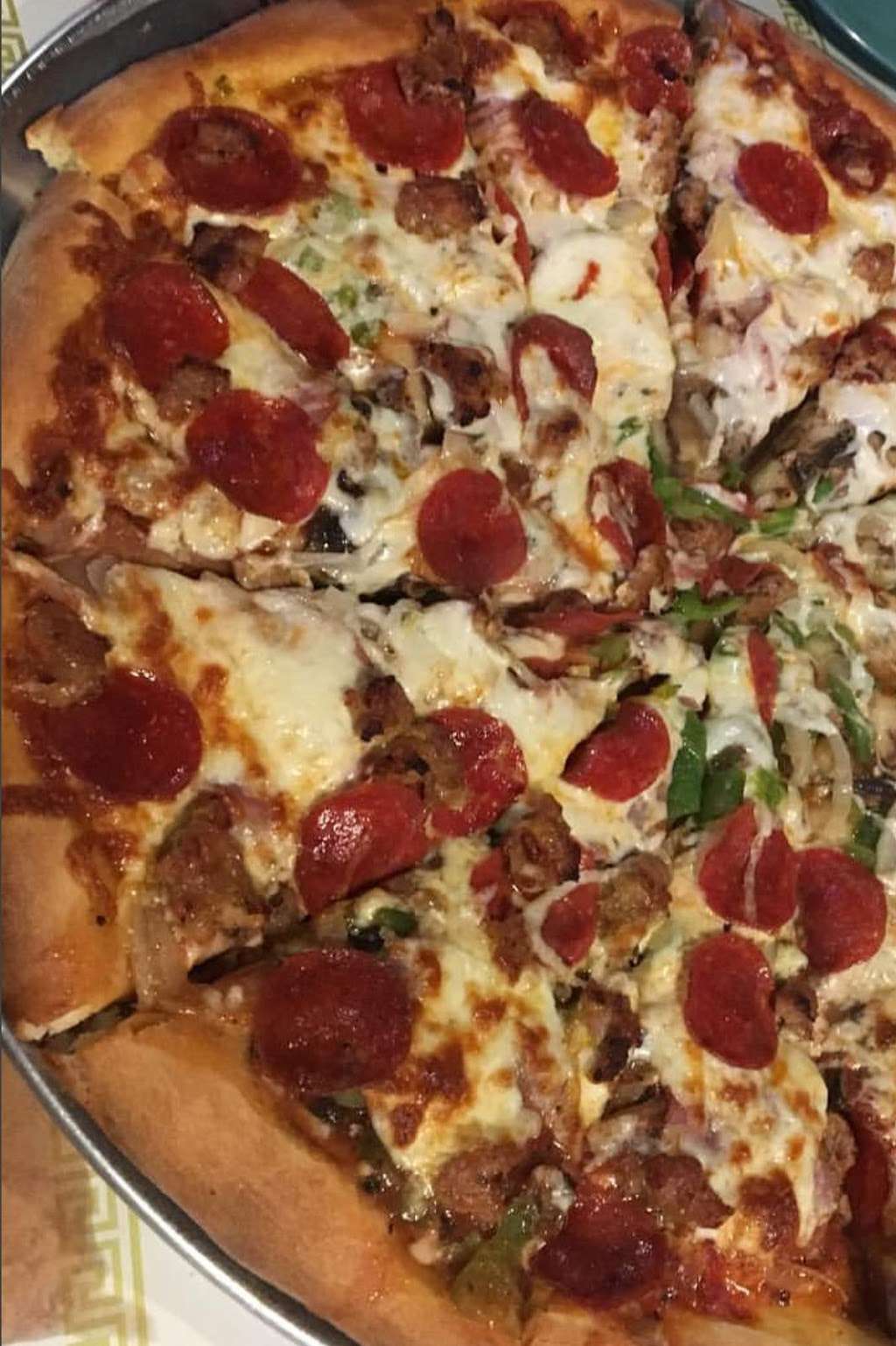 Bravo Pizza | 5145 Mission St, San Francisco, CA 94112, USA | Phone: (415) 585-8500