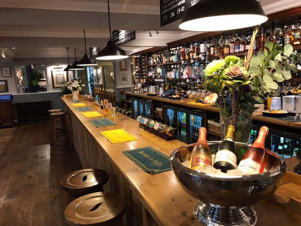 The Haycutter | Tanhouse Rd, Oxted RH8 9PE, UK | Phone: 01883 776955