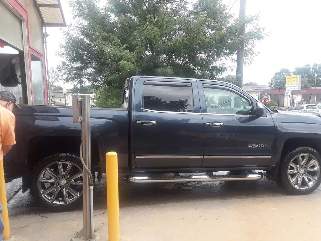 EZ Express Wash | 115 South St, Front Royal, VA 22630, USA | Phone: (540) 331-1755