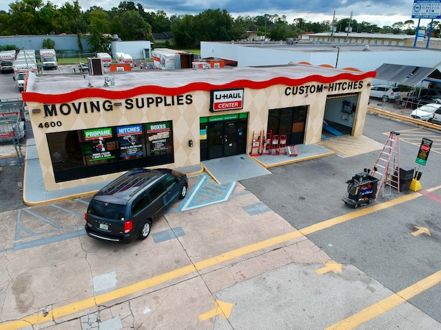 U-Haul at West Colonial Dr | 4600 W Colonial Dr, Orlando, FL 32808 | Phone: (407) 299-1024