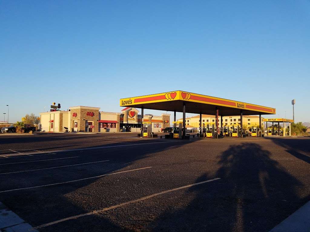 Loves Travel Stop | 7001 W Sundust Rd, Chandler, AZ 85226, USA | Phone: (520) 796-1185