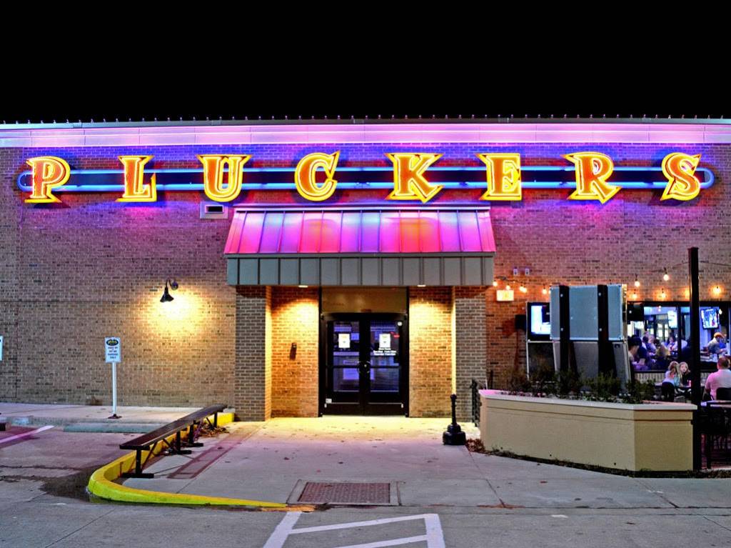 Pluckers Wing Bar | 3316 Preston Rd, Plano, TX 75093, USA | Phone: (972) 599-9464