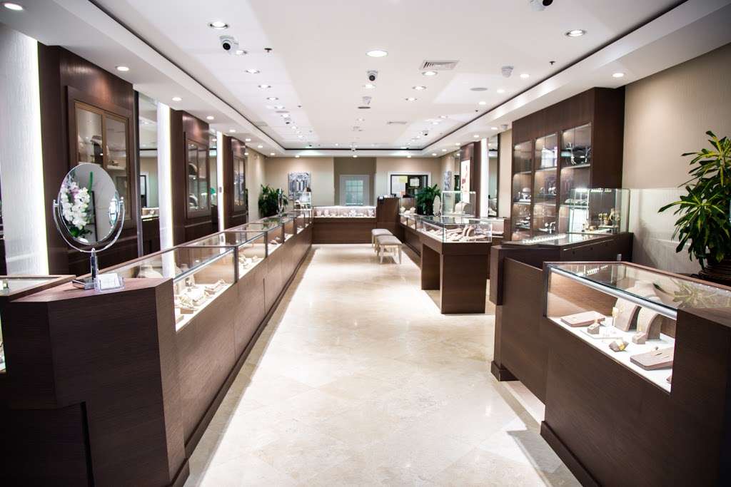 Nuha Jewelers | 339 S Oyster Bay Rd, Plainview, NY 11803, USA | Phone: (516) 931-3700