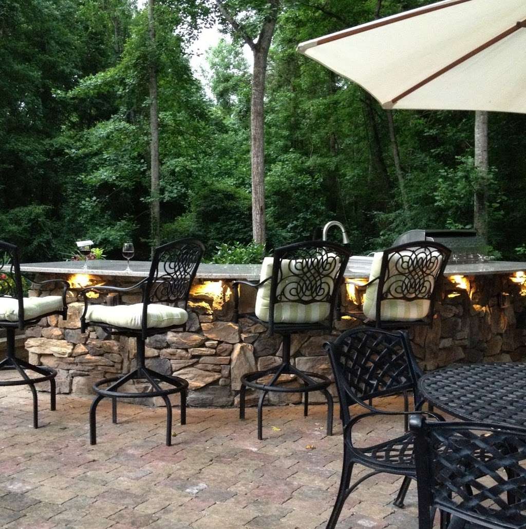 Distinctive Naturescapes, Inc. | 3870 S Main St, Salisbury, NC 28147, USA | Phone: (704) 630-0007