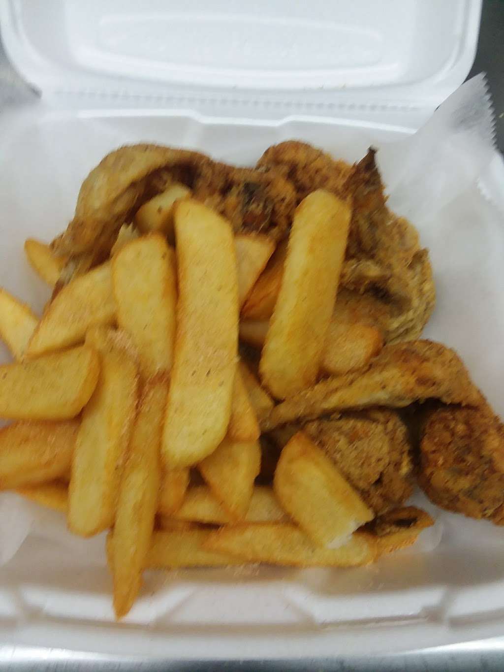 Soul Delishaus | 617 S Marlyn Ave, Essex, MD 21221, USA | Phone: (443) 721-2391