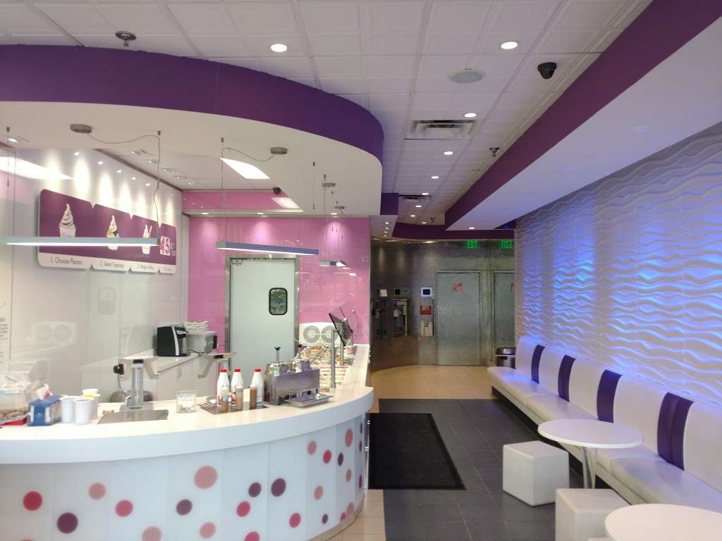 LuvnBerry | 649 Potomac Station Dr, Leesburg, VA 20176, USA | Phone: (703) 669-4021 LuvnBerry | 649 Potomac Station Dr, Leesburg, VA 20176, USA | Phone: (703) 669-4021