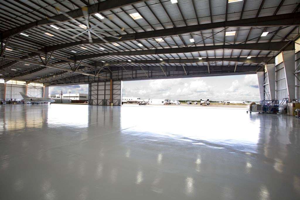 Atlantic Aviation IAH | 17725 John F Kennedy Blvd, Houston, TX 77032 | Phone: (281) 443-3434