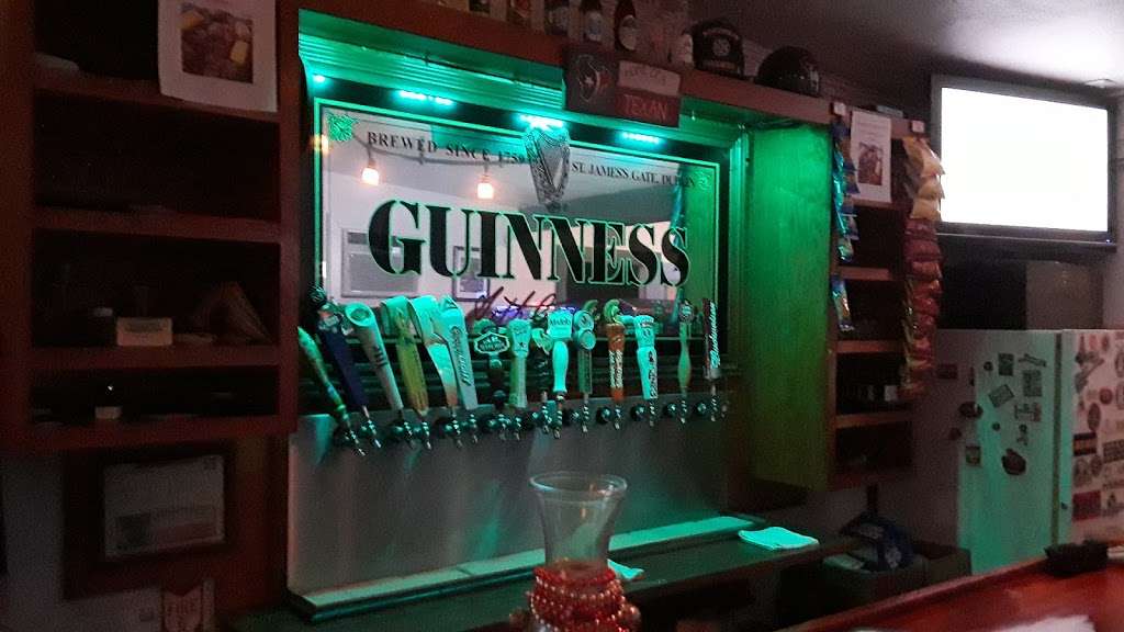 Novellis Deli & Sports Bar | 3209 TX-3, Dickinson, TX 77539, USA | Phone: (281) 534-6352