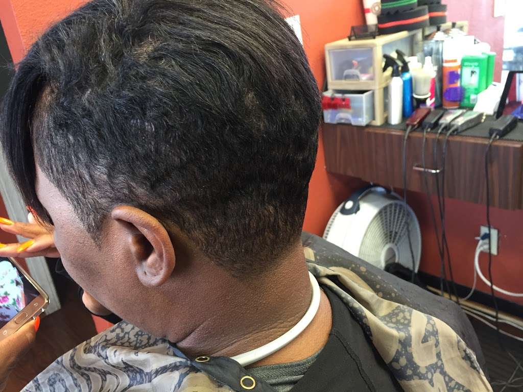 HolliesWorld Barber | 9559 Farm to Market 1960 Rd W, Houston, TX 77064, USA | Phone: (832) 292-3127