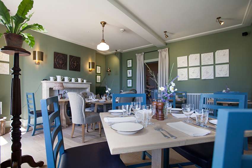 The Garden House | Beaverbrook, Reigate Rd, Leatherhead KT22 8QX, UK | Phone: 01372 571300