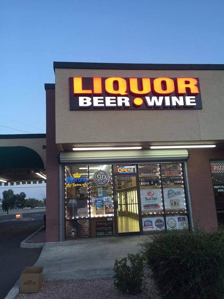 Village Liquors | 3143 E Greenway Rd, Phoenix, AZ 85032, USA | Phone: (602) 867-2343