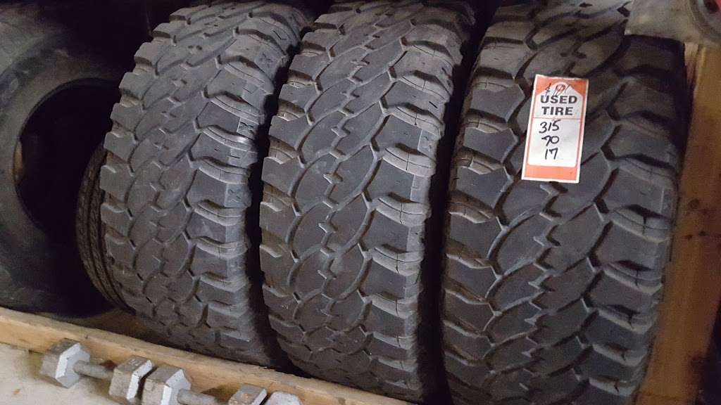 top line tire service | 3849 Mangum Rd, Houston, TX 77092 | Phone: (832) 744-0140