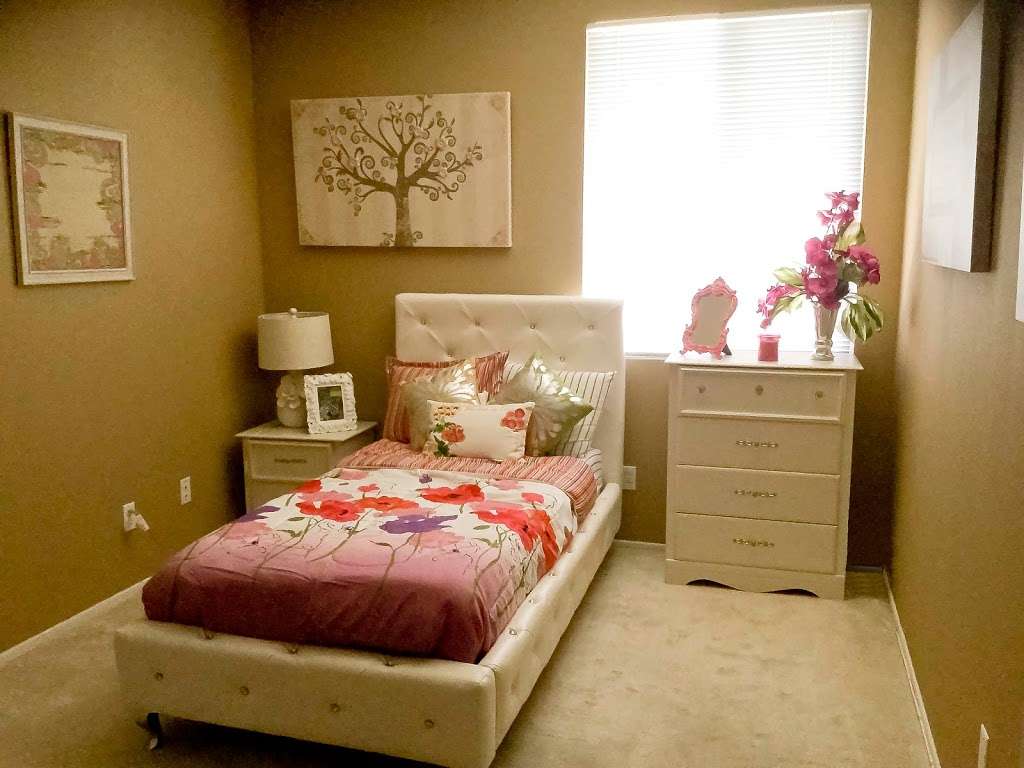 Ailida Retirement Home | 38124 Augusta Dr, Murrieta, CA 92563, USA | Phone: (951) 696-2482