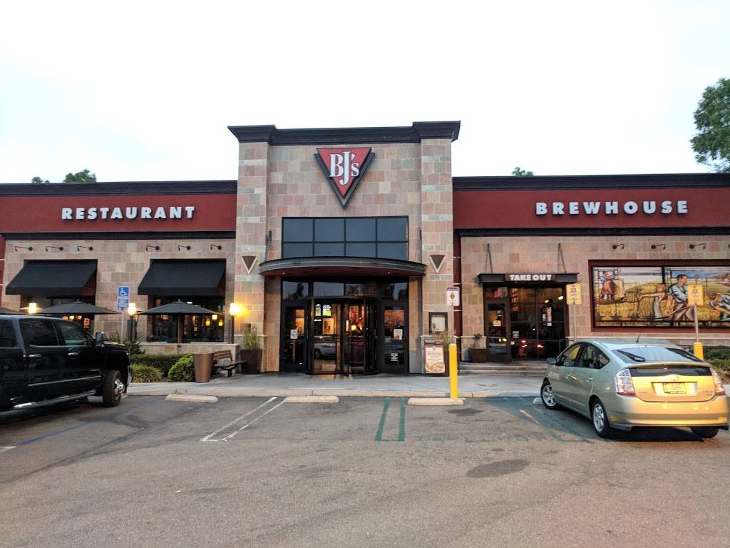 BJs Restaurant & Brewhouse | 22022 El Paseo, Rancho Santa Margarita, CA 92688, USA | Phone: (949) 835-1890