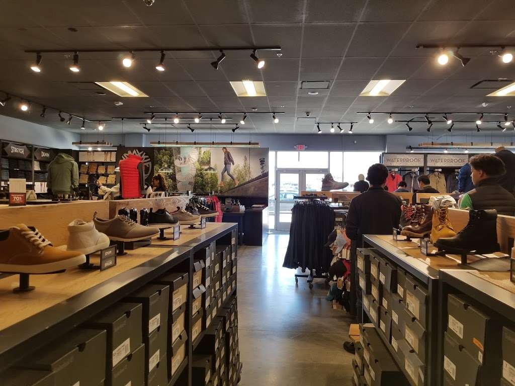Timberland Factory Store | 11601 108th St #504, Pleasant Prairie, WI 53158, USA | Phone: (262) 857-2526