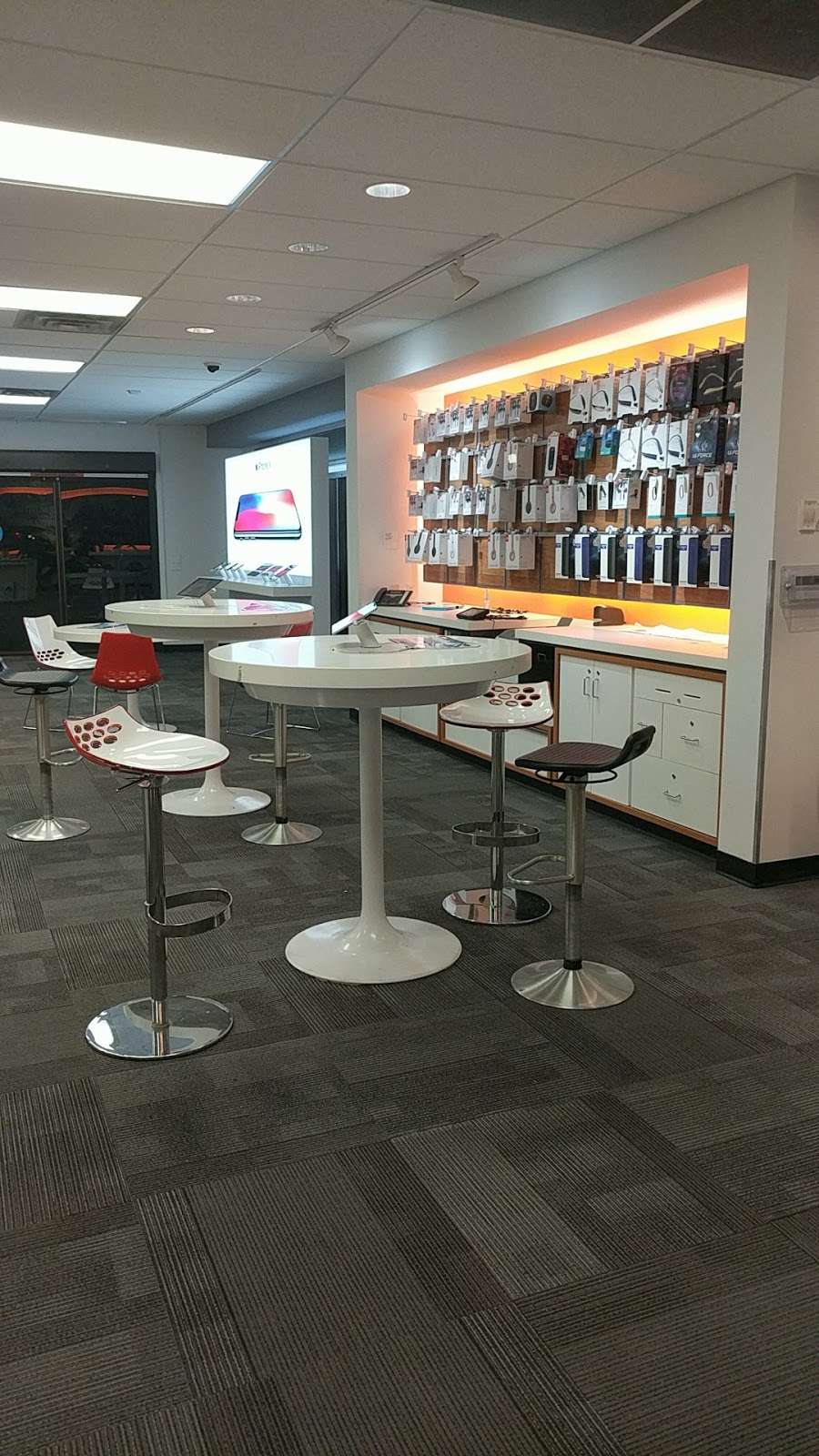 AT&T Store | 2204 N University Dr, Coral Springs, FL 33071, USA | Phone: (954) 753-4422