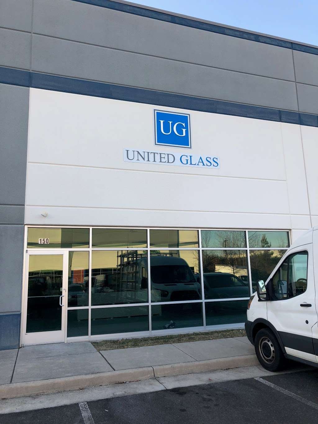 United Glass and Mirror LLC | 25391 Pleasant Valley Rd #150, Chantilly, VA 20152, USA | Phone: (571) 351-3139