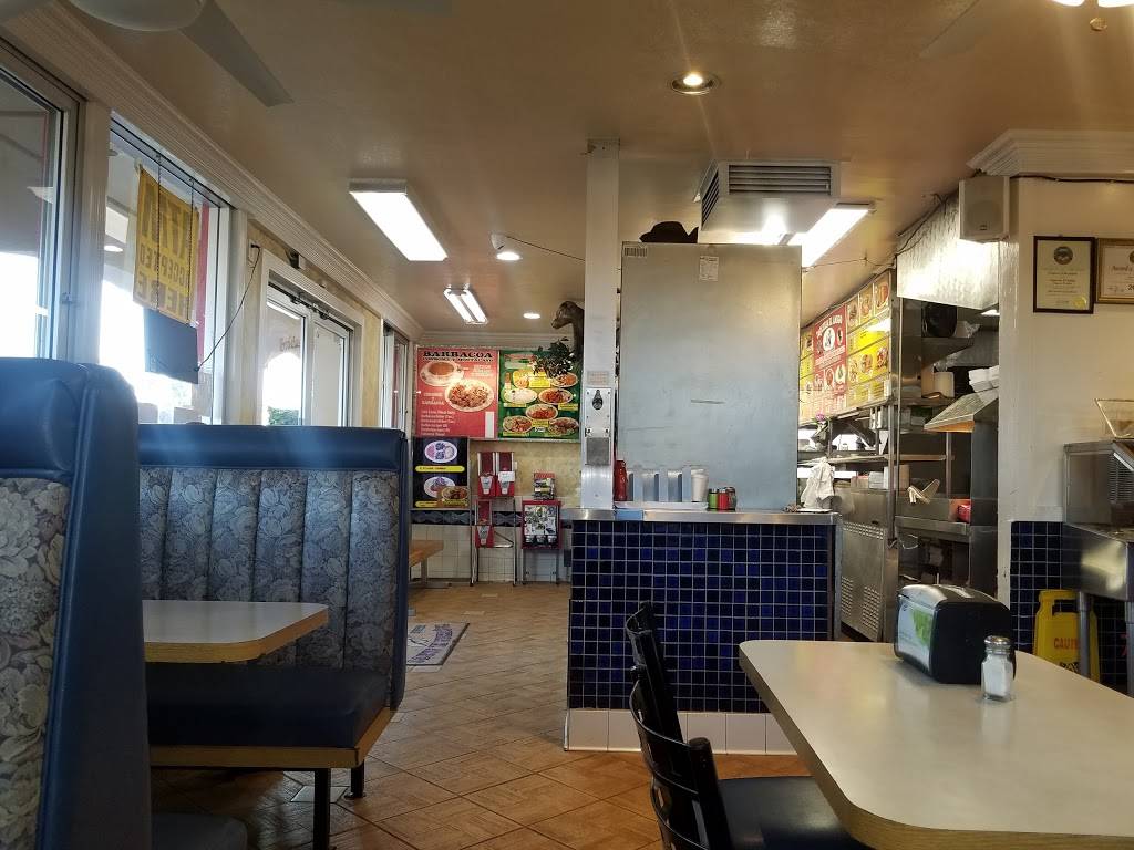 Taqueria El Amigo | 1936 W 17th St, Santa Ana, CA 92706, USA | Phone: (714) 547-5667