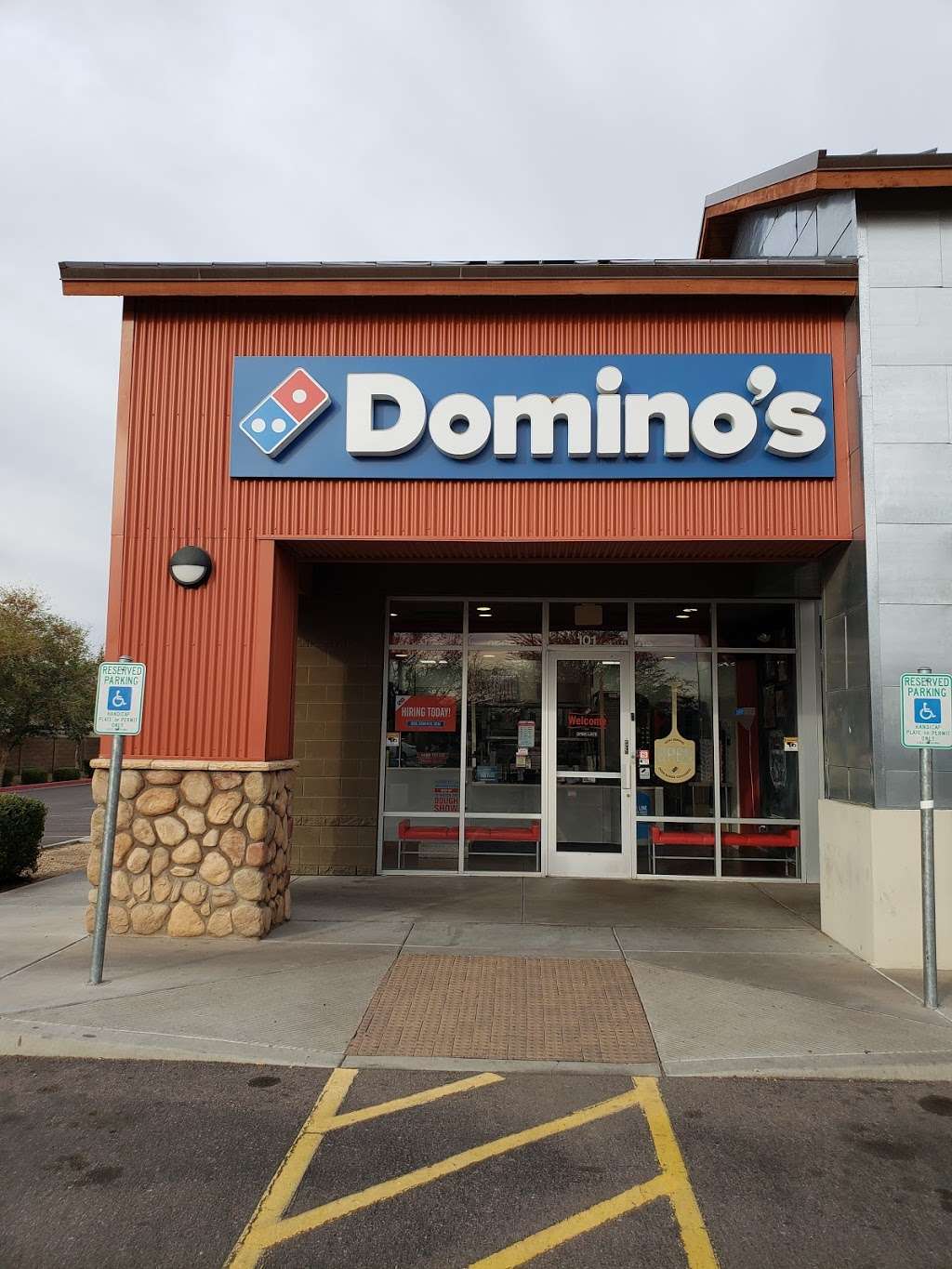 Dominos Pizza | 6170 S 51st Ave Ste 101, Laveen Village, AZ 85339, USA | Phone: (602) 237-8300