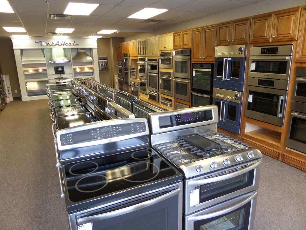 Mountain High Appliance Showroom and Clearance Center | 1130 Pine St, Louisville, CO 80027 | Phone: (303) 665-6850