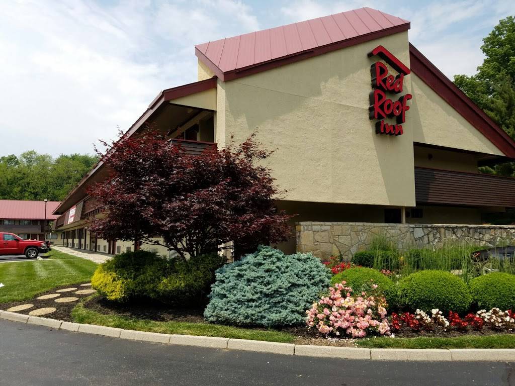 Red Roof Inn Cincinnati Northeast - Blue Ash | 5900 Pfeiffer Rd, Blue Ash, OH 45242, USA | Phone: (513) 793-8811