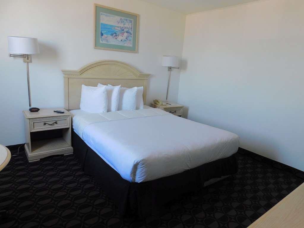 Meadowlands View Hotel | 2750 Tonnelle Ave, North Bergen, NJ 07047, USA | Phone: (201) 348-3600