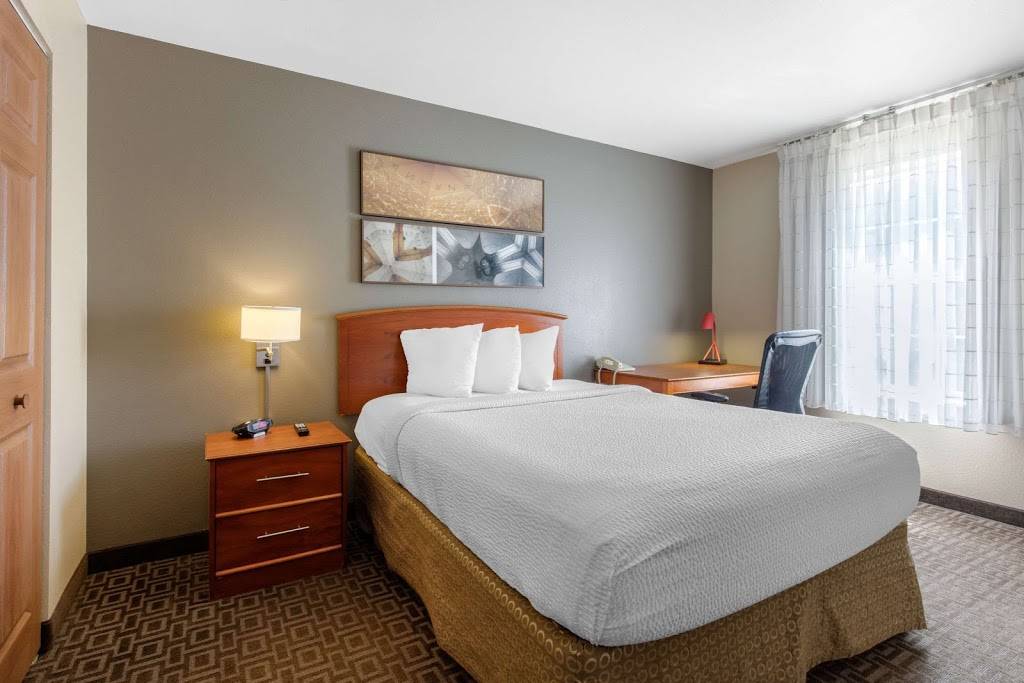 Suburban Extended Stay Hotel Birmingham Homewood I-65 | 500 N Wildwood Cir, Birmingham, AL 35209, USA | Phone: (205) 943-0114