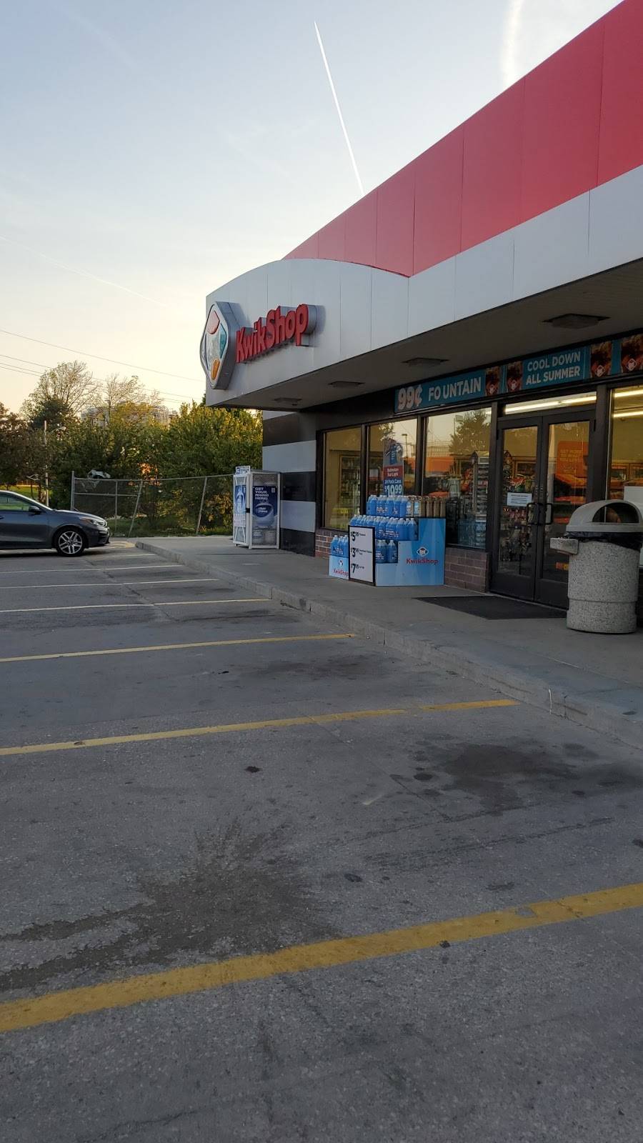 Kwik Shop | 9606 F St, Omaha, NE 68127, USA | Phone: (402) 331-2802