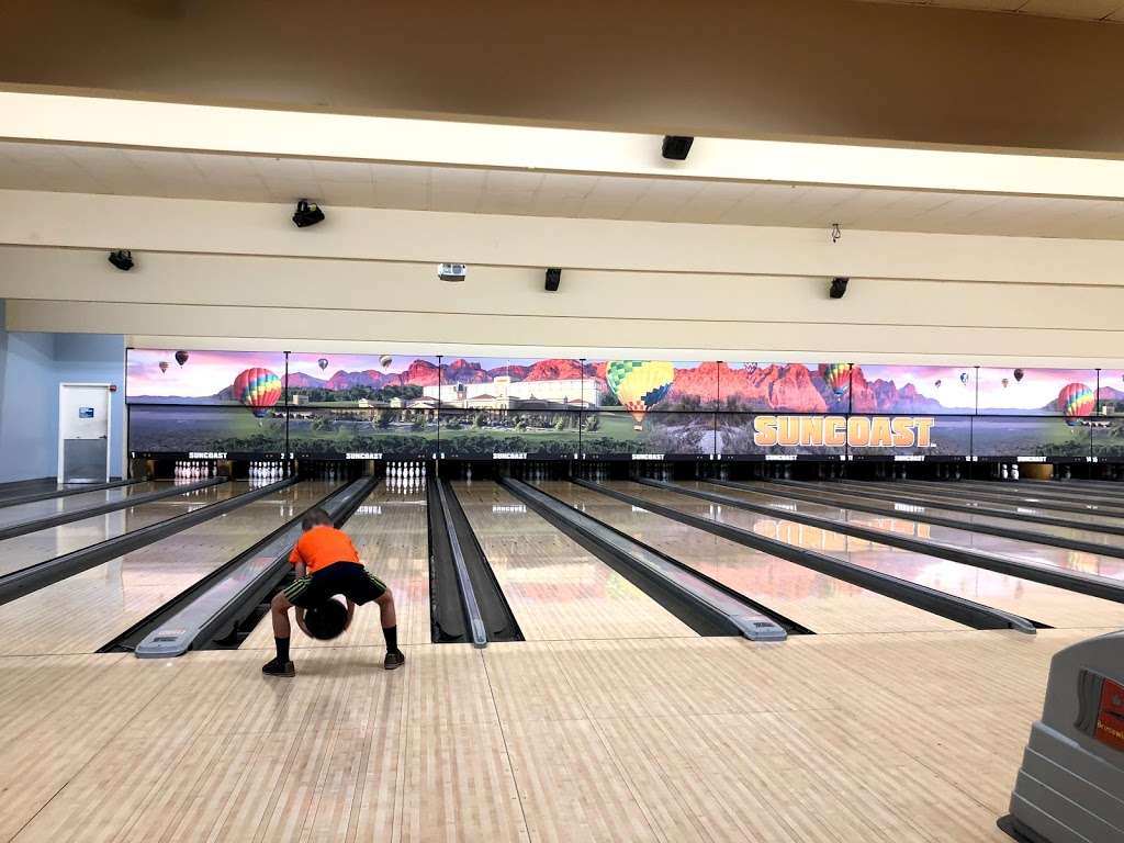 Suncoast Bowling Center | 9090 Alta Dr, Las Vegas, NV 89145, USA | Phone: (702) 636-7400