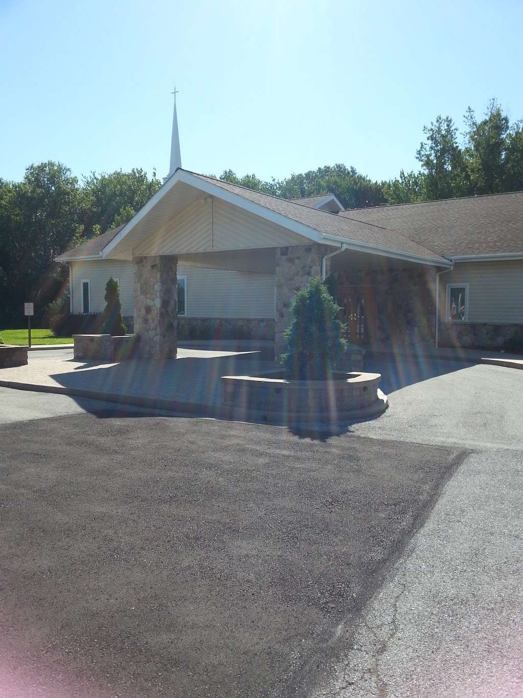 Ministerio Un Cantico Nuevo | 235 Broad St, Carneys Point, NJ 08069, USA | Phone: (856) 299-1888