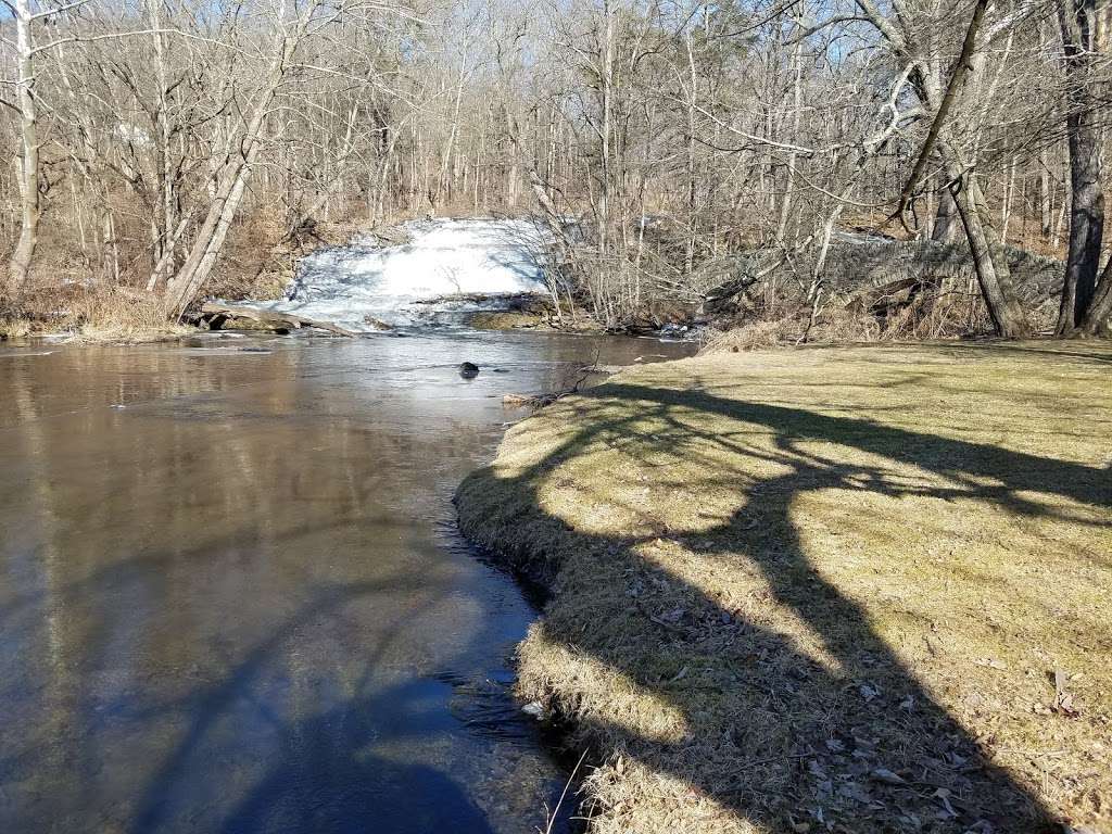 Buttermilk Falls | Buttermilk Falls Rd, East Stroudsburg, PA 18301