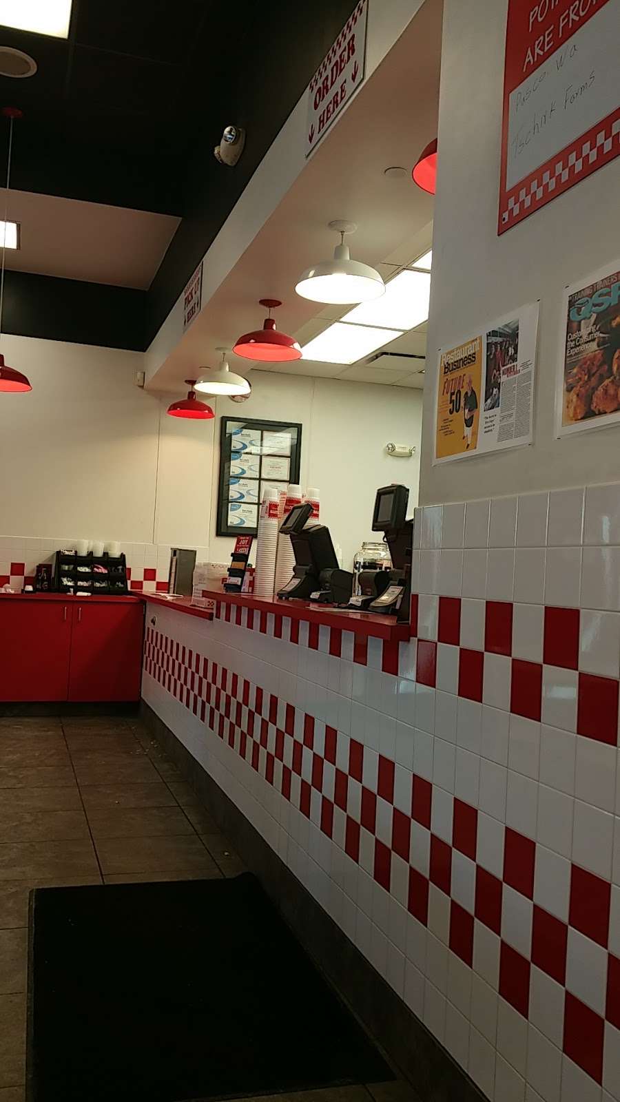 Five Guys | 13971 Town Center Blvd, Noblesville, IN 46060, USA | Phone: (317) 770-3636